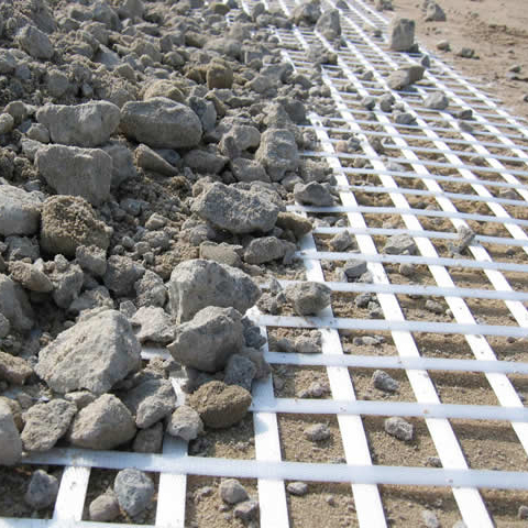 Полимеры для строительства дорог будут производить в Астраханской области
